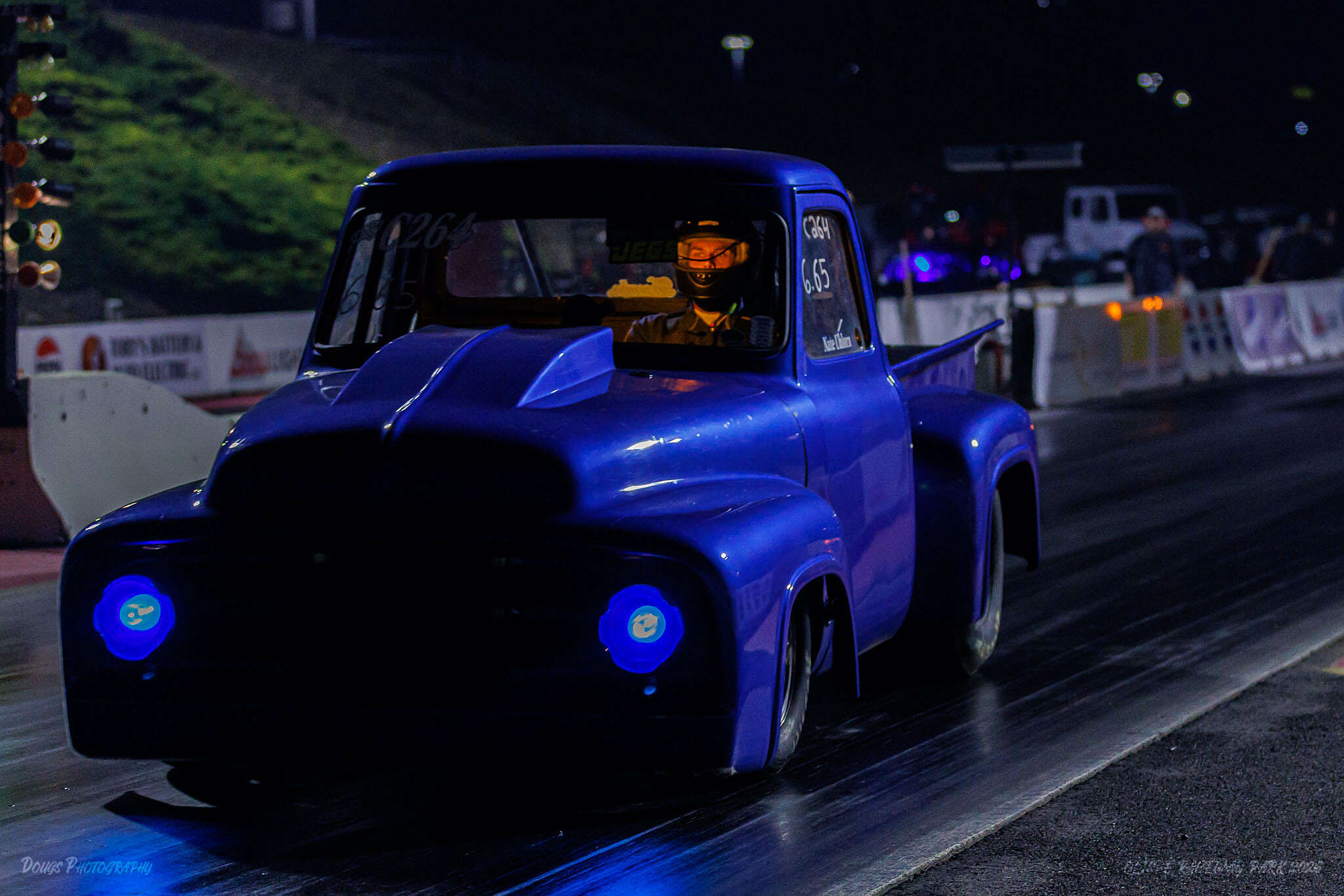 Qlispé Raceway Parks Sunset Drags along with a 64 car Shootout.